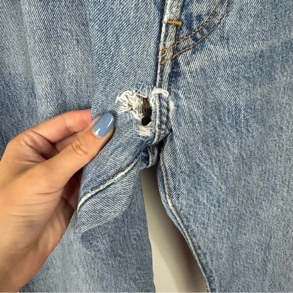 Levi's 501 Button Fly Straight Leg 100% cotton Denim Jeans size 36x36